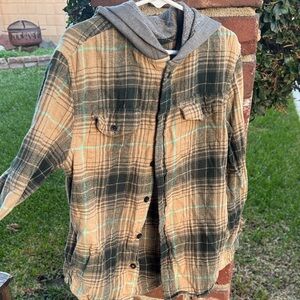 Boyd’s Sonoma Gray and Tan Plaid Hooded Shirt
